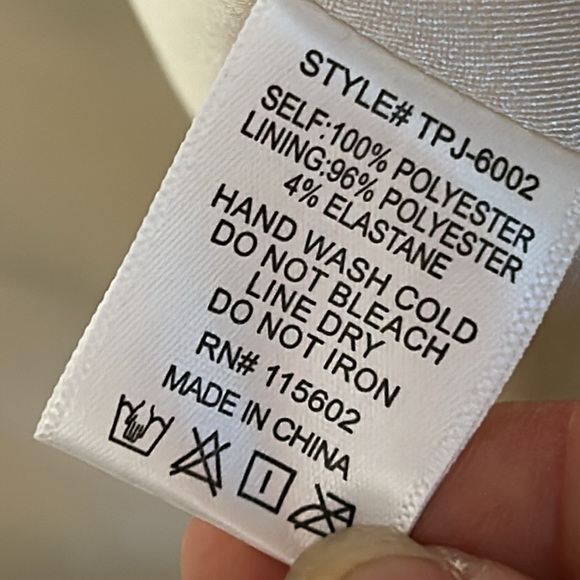 Skylar + Madison cream color Sherpa bomber style jacket, size small - Picture 5 of 10